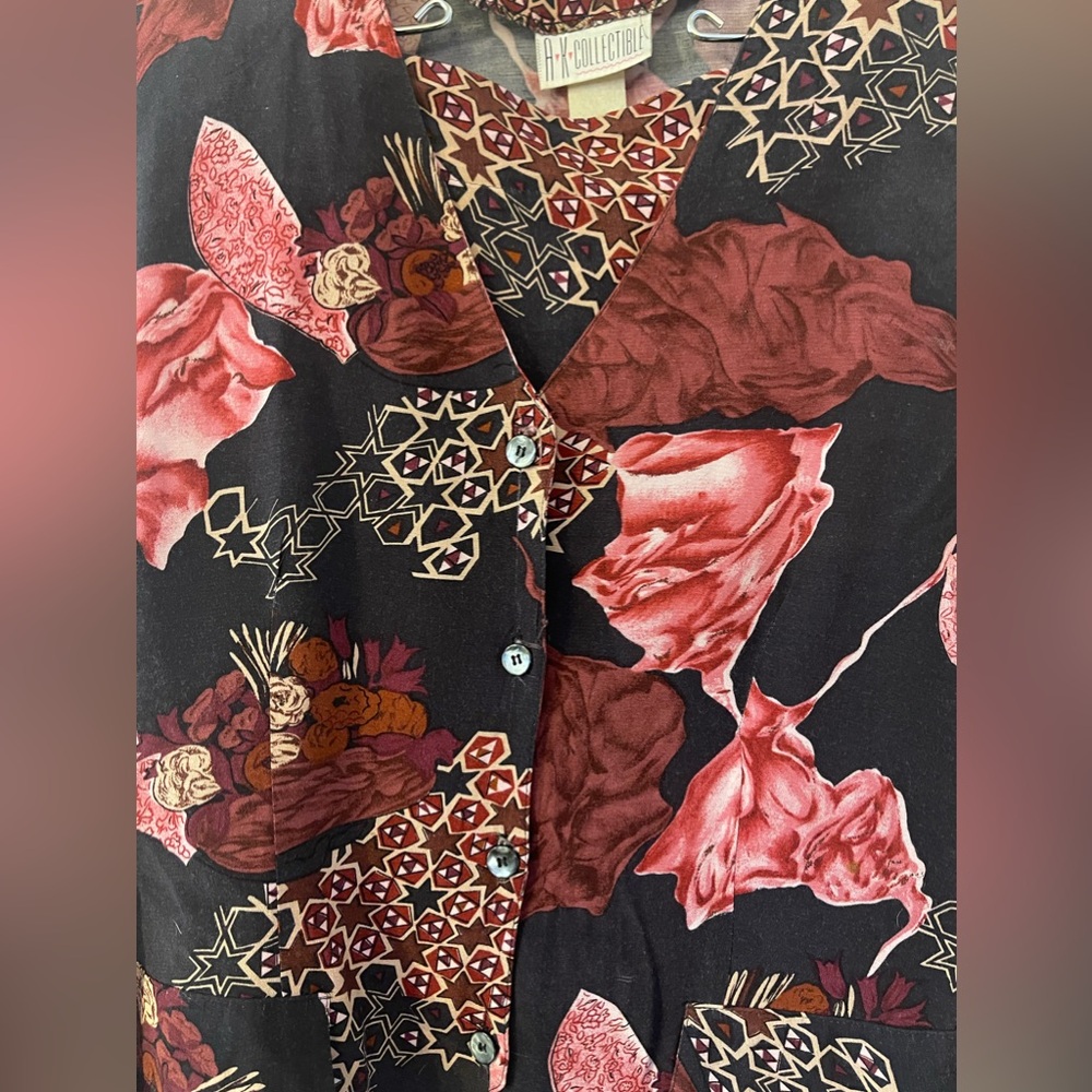 Juniors 2 Pc Suit, Button Down Top w/Matching Skirt (M) Burgundy, Pink & Black